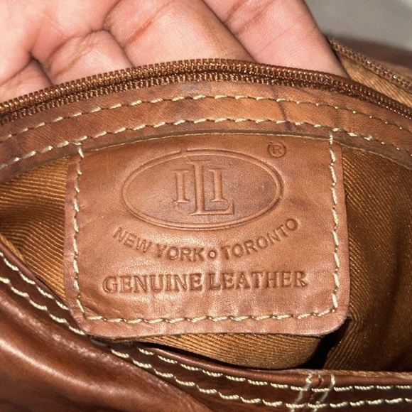 NEW YORK TORONTO Brown Genuine Leather Satchel Purse - Picture 6 of 7